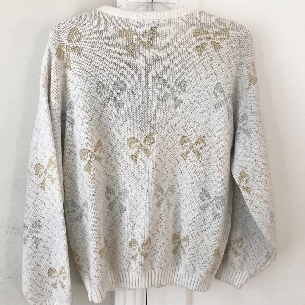 Vintage 80’s Metallic Bow Chunky Knit Sweater - Picture 6 of 6